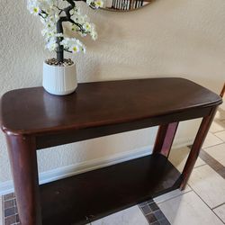 Tall entrance table
