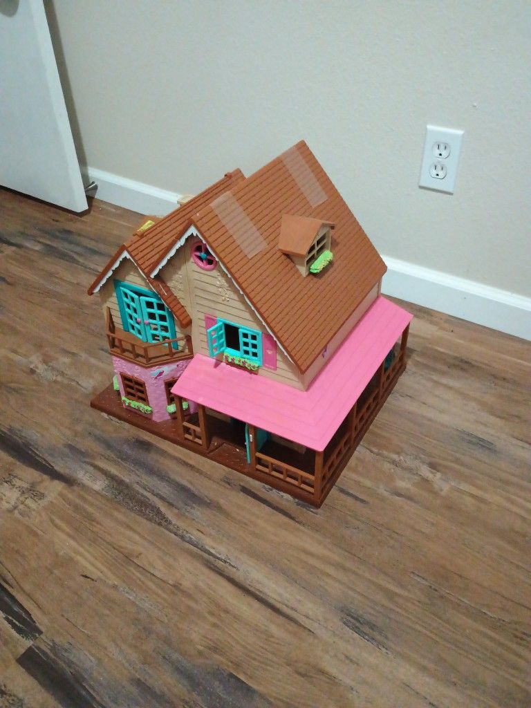Doll House