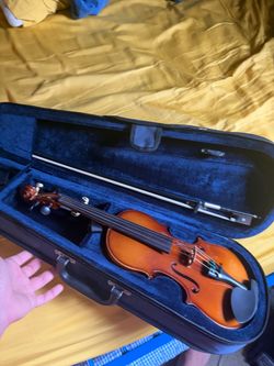 Carlo Robelli P-105 1/2 Size Violin