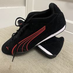 Mens Puma Size 9.5 Mens 