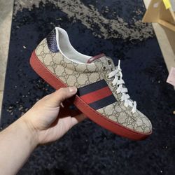 Gucci Ace 10