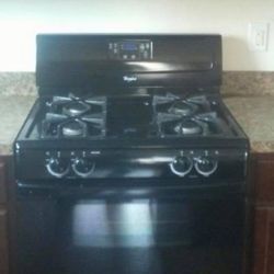 Whirlpool Stove, Microwave And Dishwasher