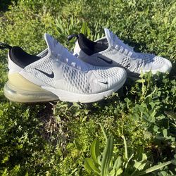 Nike Air Max 270 ~ 9 1/2 M