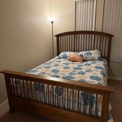 Full Size Bed Frame And Mattress 
