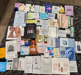 HUGE 61 PIECE BEAUTY BAG LOT $25 for all!!