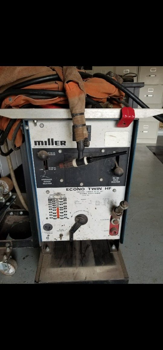 EXCELLENT CONDITION! MILLER ECONO TWIN HF AC/DC ARC TIG WELDER WITH