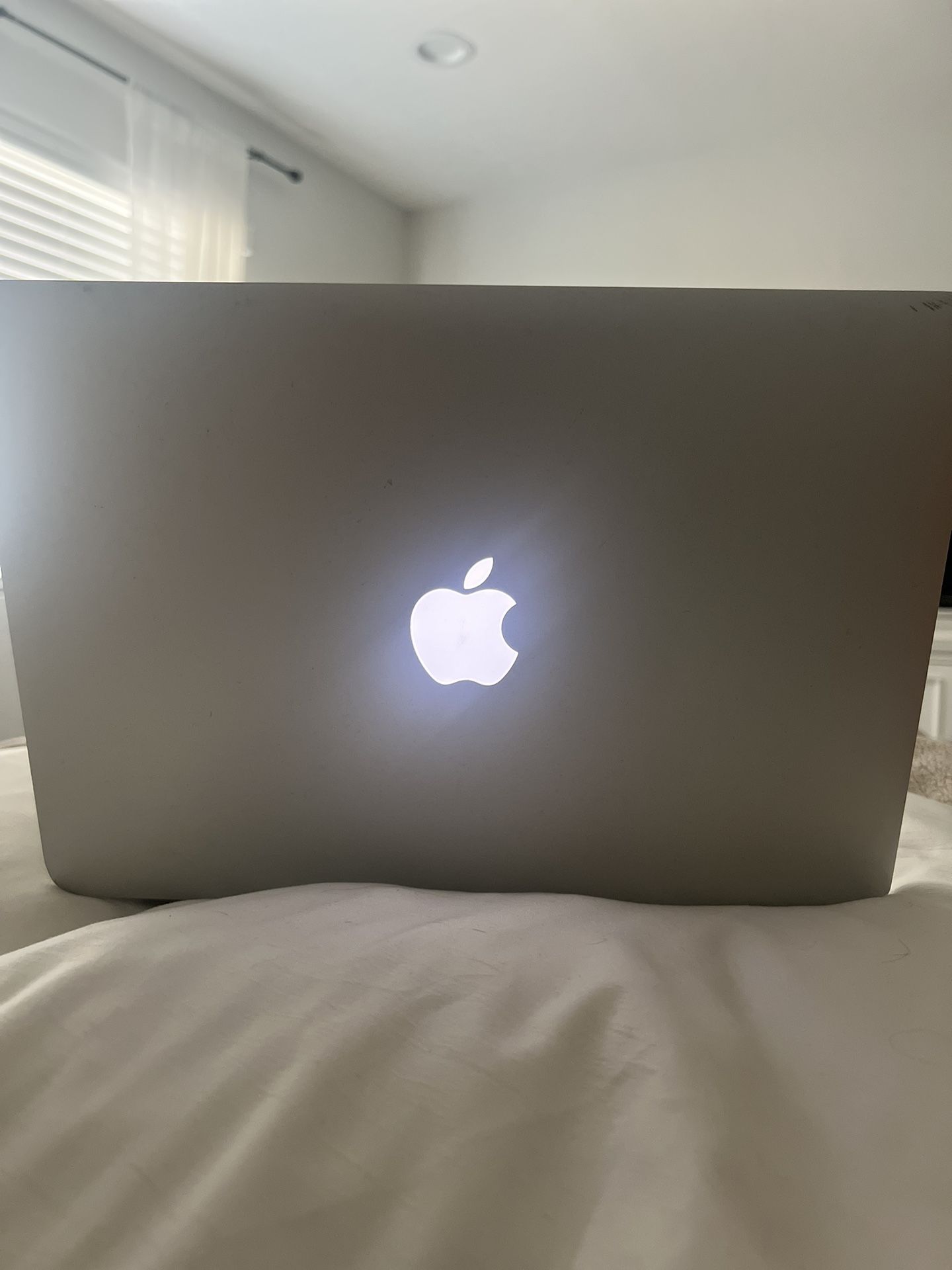 MacBook Air Model A1466