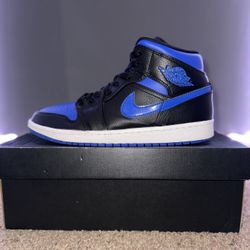 Air Jordan 1 Mid