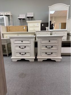 Nightstands (set of 2)