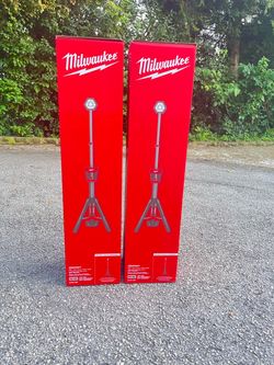 Milwaukee new dual powered tower light $200each (tool only)