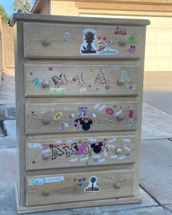 Dresser for Free