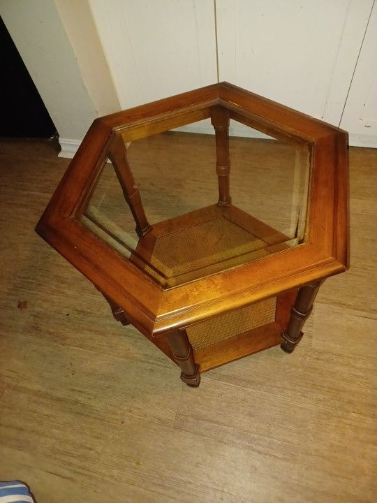 MODERION Solid Wood End Table with Tempered Glass, Oval Sofa Side Table with Storage Shelf, Carvings Side Elegant Vintage, Easy Assembly, for Living R