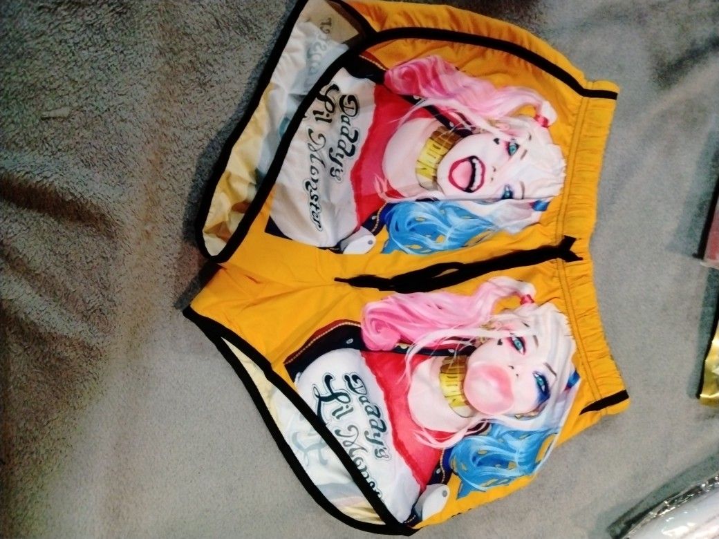 Ladies Shorts Size S