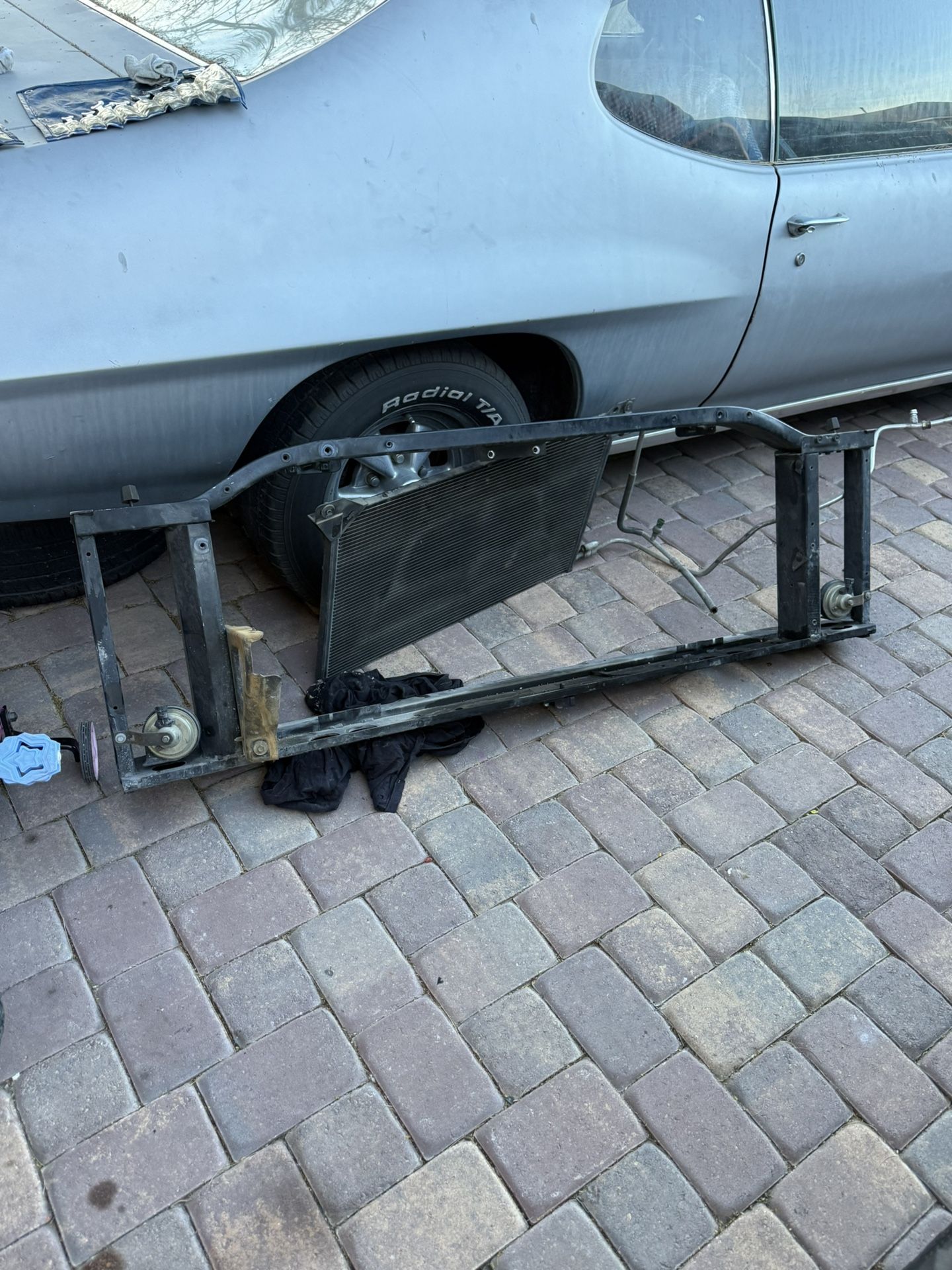 1999 Silverado 1500 Front Core Support