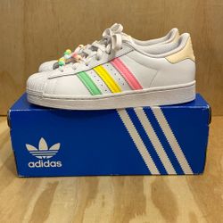Adidas Superstar C Athletic Shoes  Kids Size 3 (New)