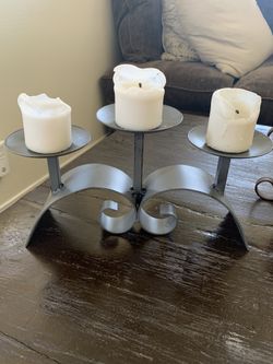 Metal candle holder