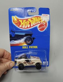 NEW Vintage Hot Wheels Roll Patrol Jeep #161