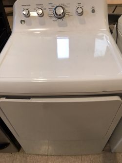 GE Electric Dryer scratch and Dent