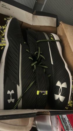 Under Armour High-Top cleats