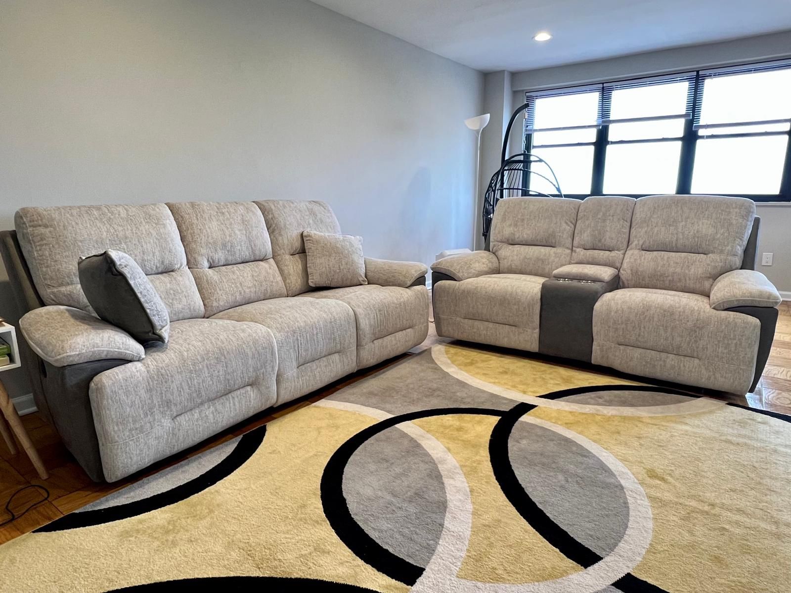 BOB’s Sonoma Beige 90'' Power Reclining Sofa Set
