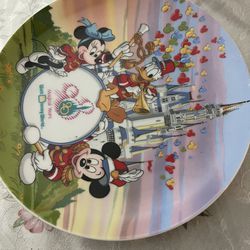 2 Disney Mickey Mouse Plates