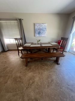 Dining room table