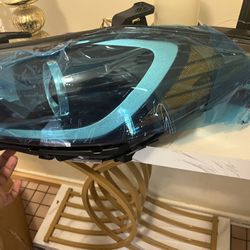 Hyundai driver side headlights