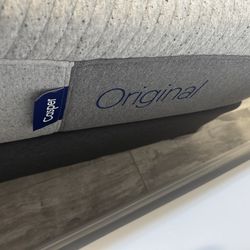 Queen CASPER MATTRESS FOR SALE!