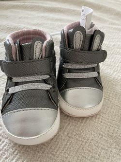 Soft Sole Baby Shoes 0-6 Months NEW 