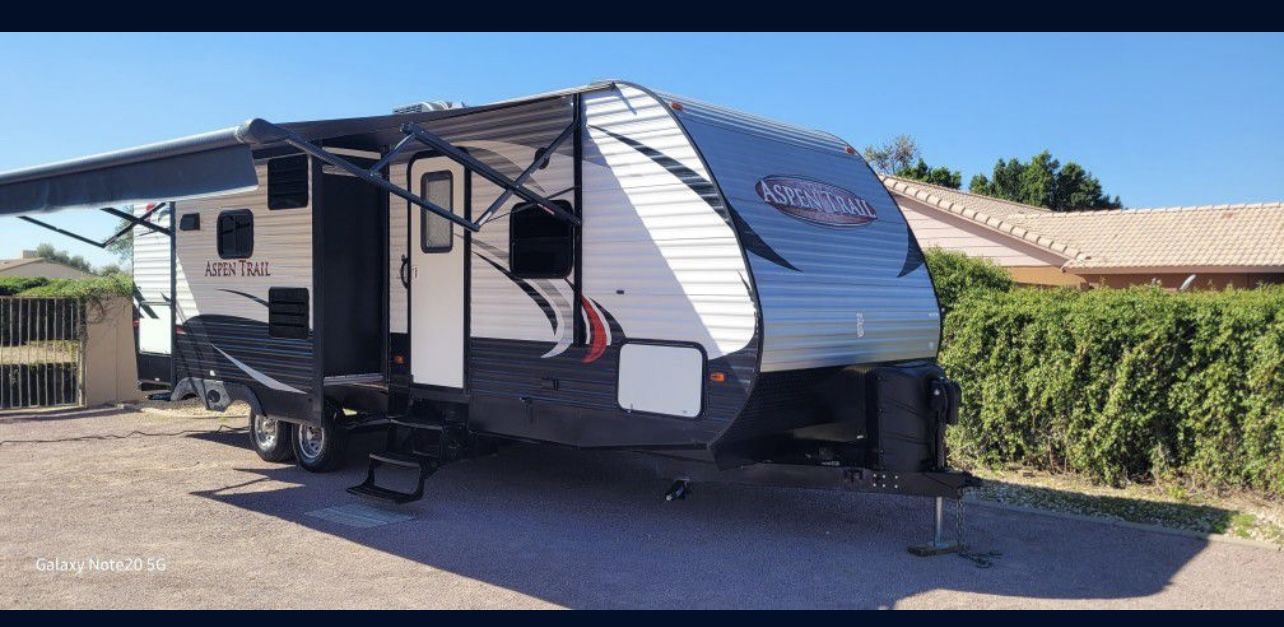 2014 Aspen trail 2730 rbs