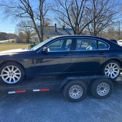 Complete Part Out/2003 Bmw 745 Li