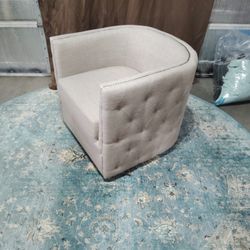Olliiy Madison Barrel Swivel Chair