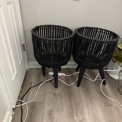 Set Of Plant holders 