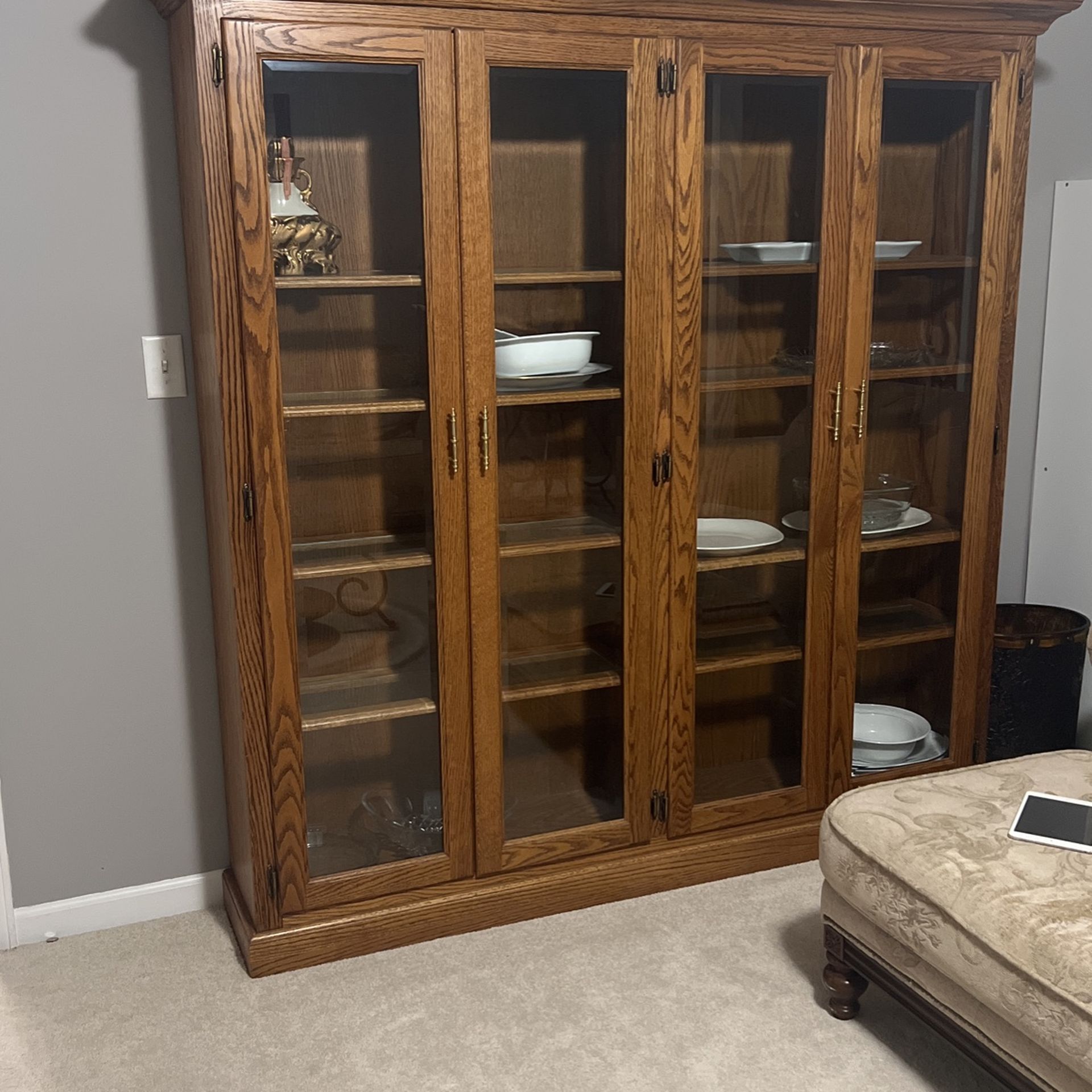 Bookshelf/ China Cabinet