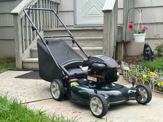 Bolens- Troy-Bilt 21”, 2 in 1, 158cc Super lightweight push lawnmower, mint.