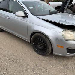 ♻️For Parts 2005 Volkswagen Jetta Parting Out