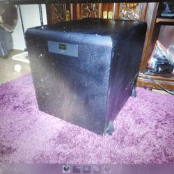 Klipsch 450 Subwoofer Sales 10" Sub Powerful Bass Surround Sound * Berks County