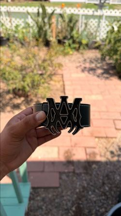 Amiri belt