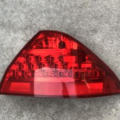 2006-07 Honda Accord Right Tailight