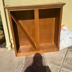 Kitchen Cabinet With Doors And 1 Shelf