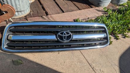 excellent toyota tundra grille oem 00-02 grill