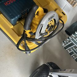 DeWalt Circular Saw