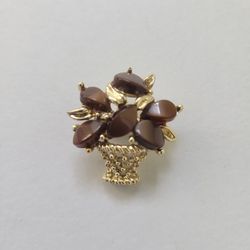 Vintage flower basket brooch Pin Gold Plated Costume Jewelry