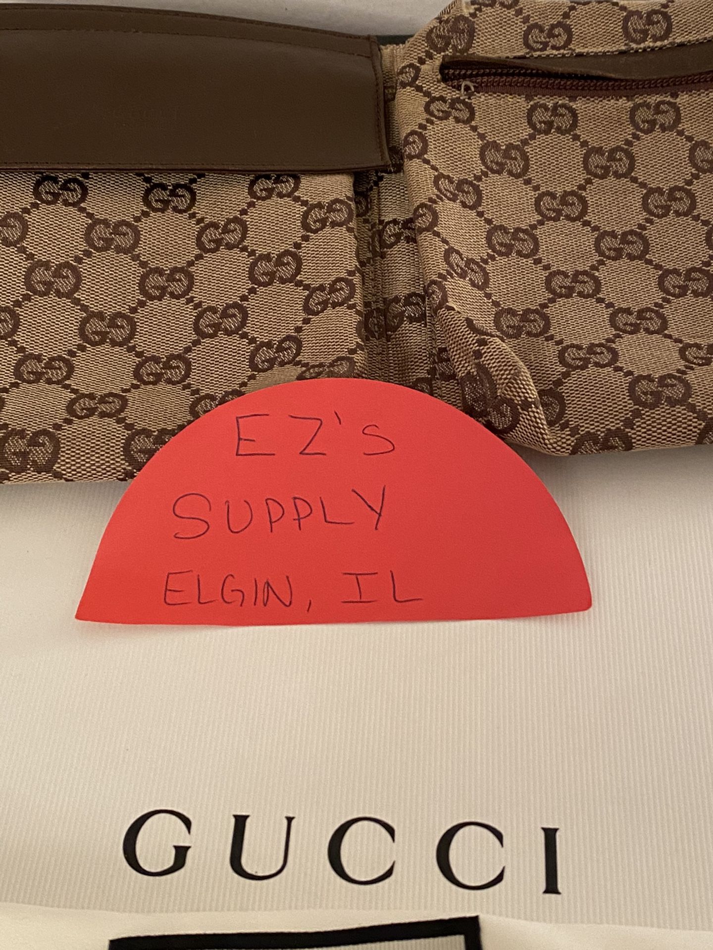 Authentic Cross body Gucci bag