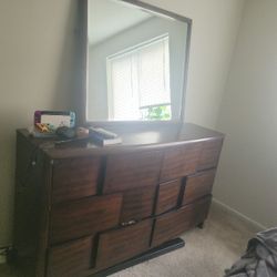 Furniture Dresser + Mirror