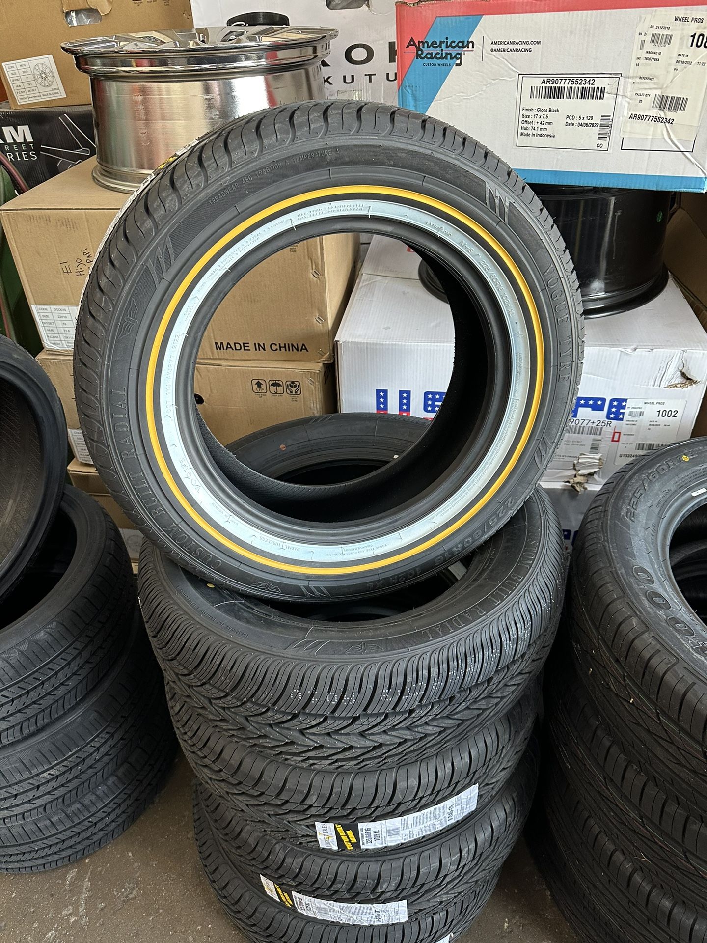 225/60/16 Vogue Tyre Gold