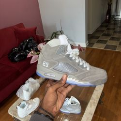Jordan Retro 5 Wolf Grey