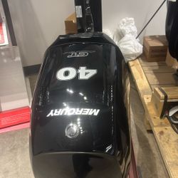 Mercury 40hp Fourstroke Engine, Brand new!