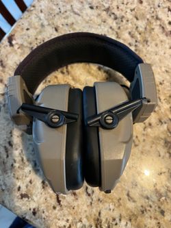 Walker’s ear protection like new