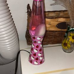 hello kitty lava lamp